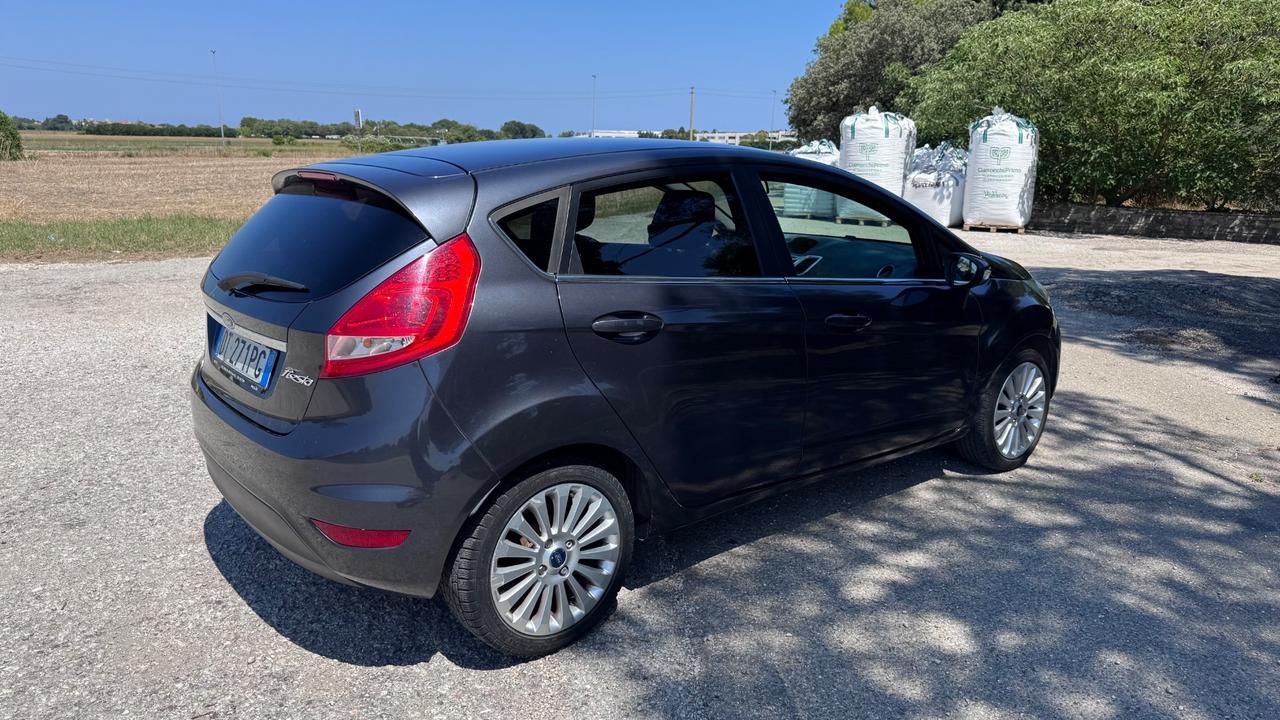 Ford Fiesta 1.2 82 CV 5 porte Titanium