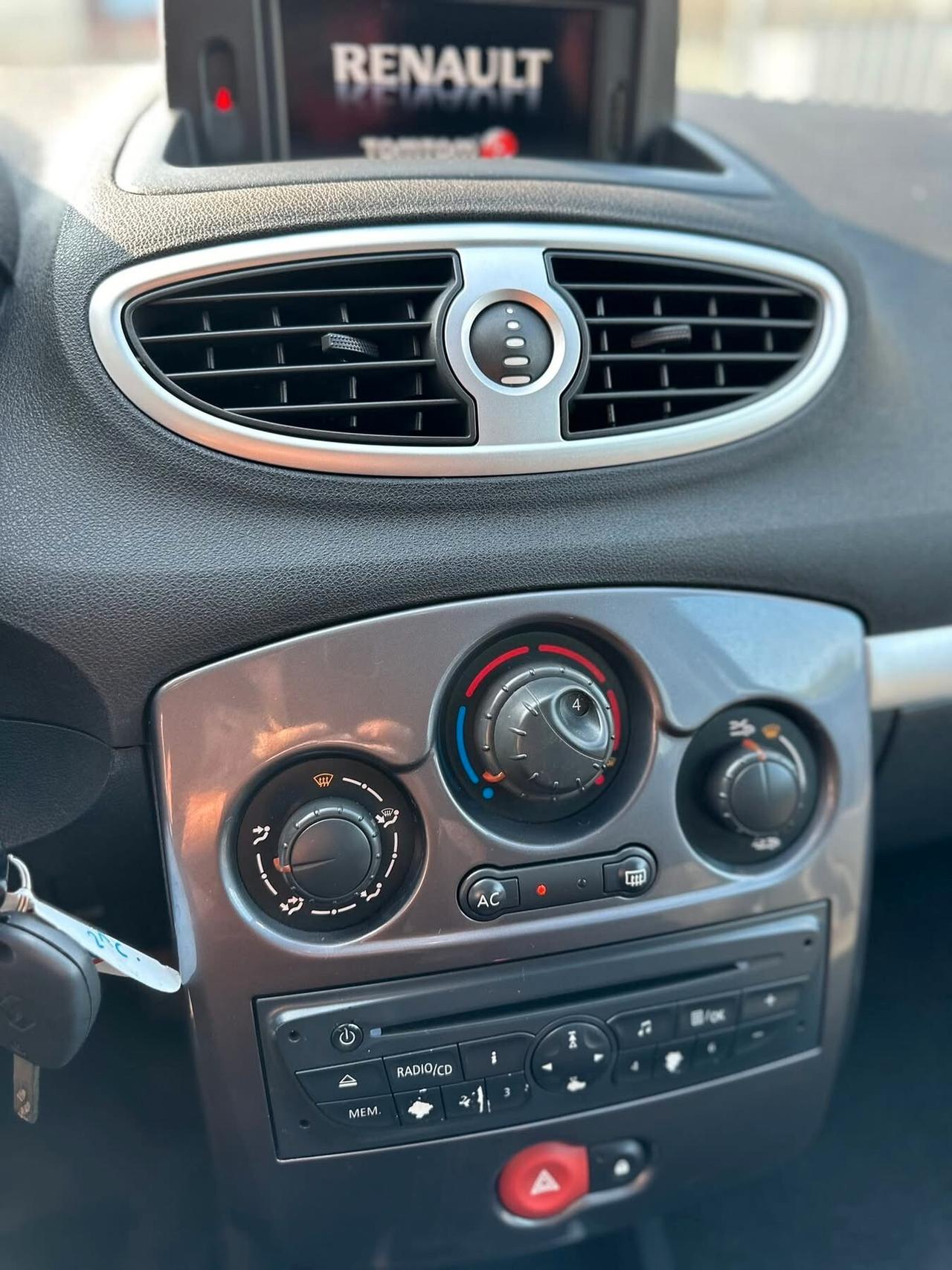 Renault Clio 1.2 16V 5 porte GPL Dynamique NEOPATENTATI