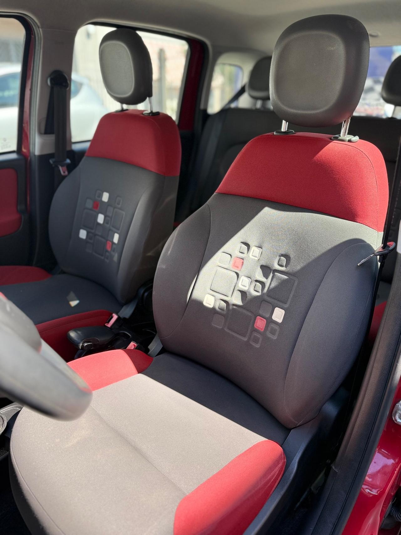 Fiat Panda 1.2 Benzina Lounge 69 Cv