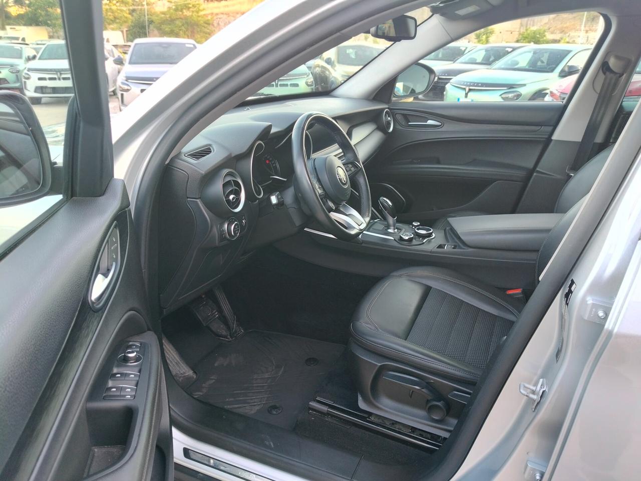 Alfa Romeo Stelvio 2.2 Turbodiesel 210 CV AT8 Q4 Executive