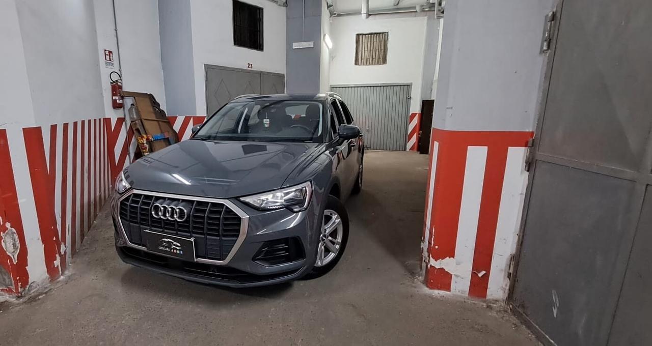 Audi Q3 35 TDI S tronic Business Advanced