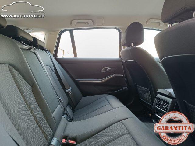 BMW 320 d 48V xDrive Touring STEPTRONIC/AUTOMATICA 4x4