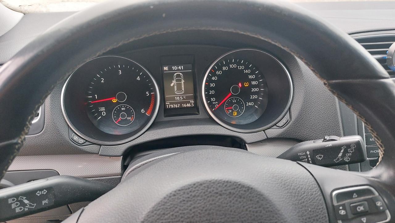 Volkswagen Golf 1.6 TDI DPF 5p. Highline