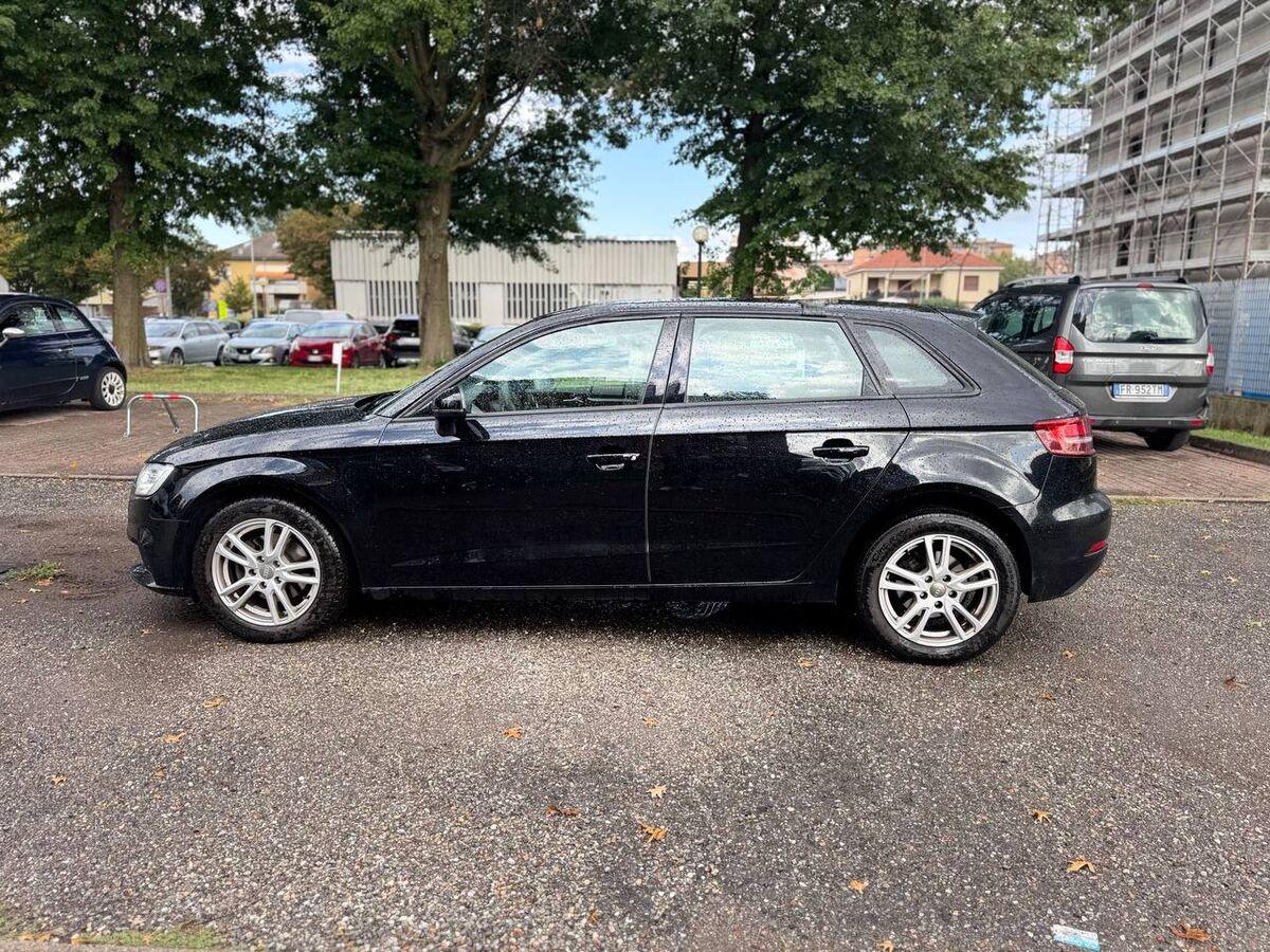Audi A3 Sportback A3 SB 30 1.0 tfsi Business 116cv my19