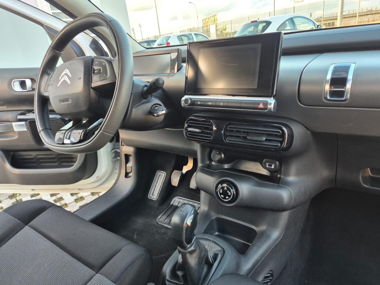 Citroen C4 Cactus BlueHDi 100 S&S Shine