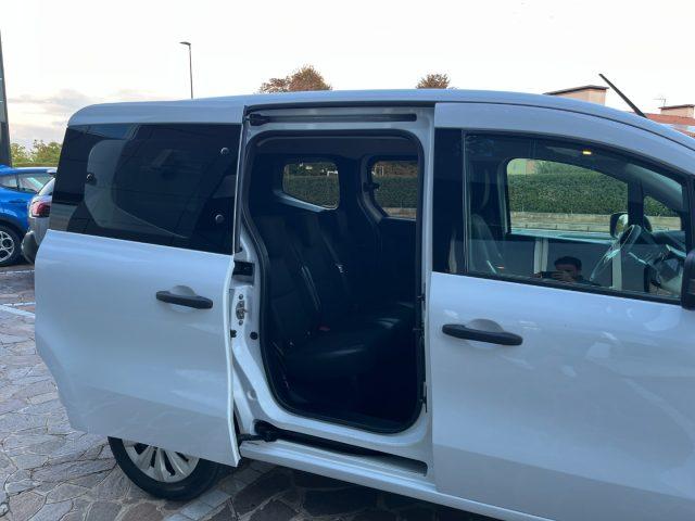 RENAULT Kangoo 1.3 TCe 100CV AUTHENTIC 5 POSTI