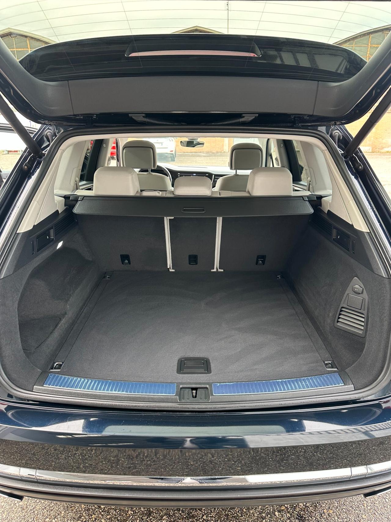 Volkswagen Touareg 3.0 V6 TDI SCR Atmosphere PELLE TOTALE