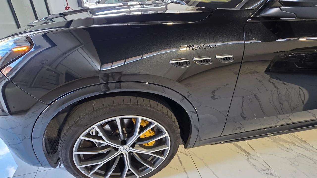 Maserati Grecale MHEV 330 CV AWD Modena