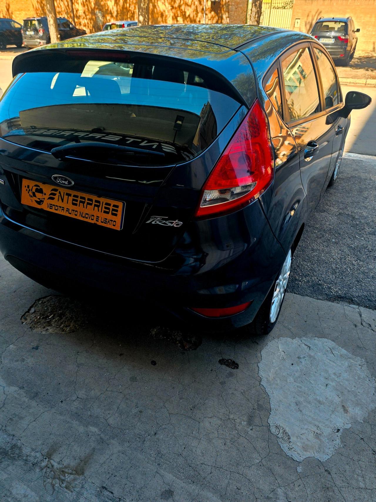 Ford Fiesta 1.4 TDCi 5p. Titanium