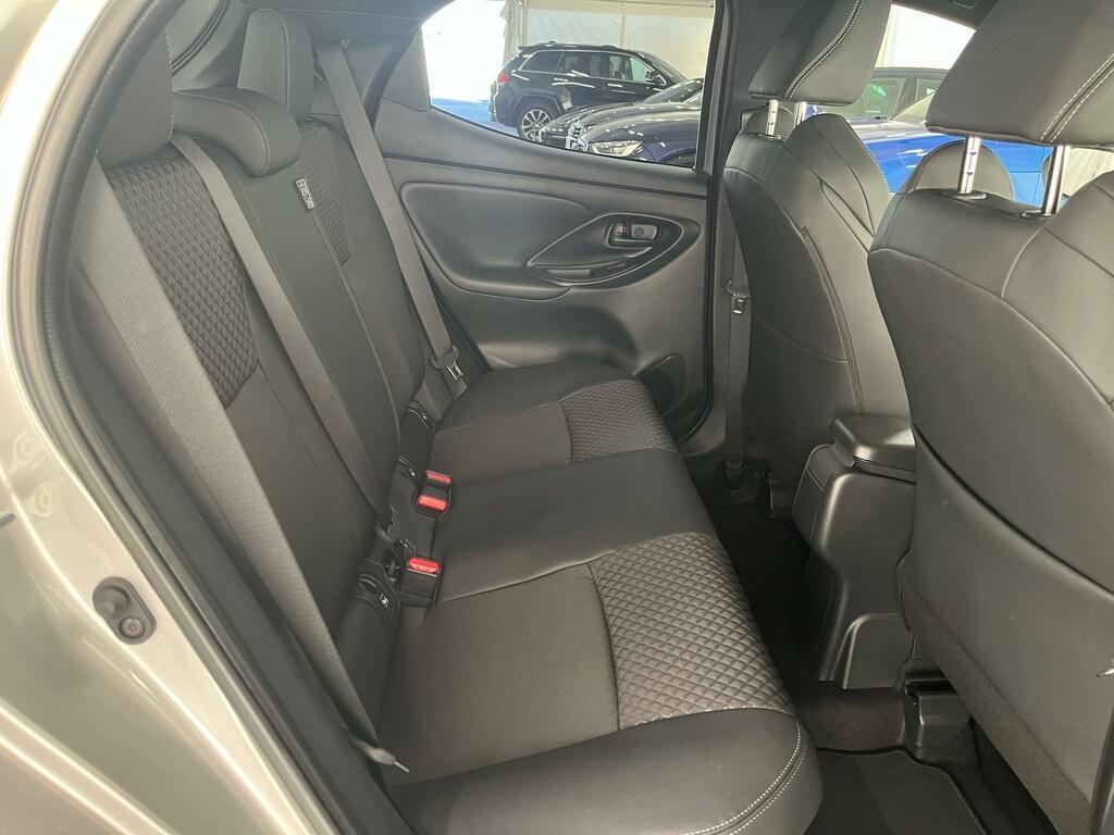 Toyota Yaris 1.5 Hybrid 130 Lounge E-CVT