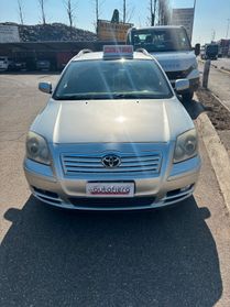 Toyota Avensis 2.0 D-4D 16V Station Wagon