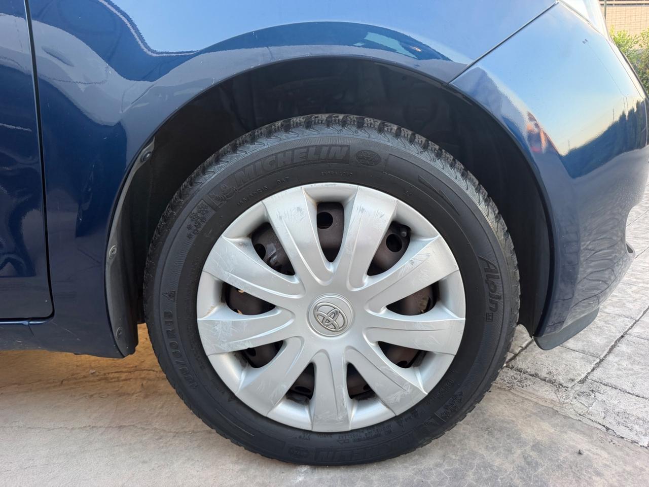Toyota Yaris 1.3 5 porte Navi