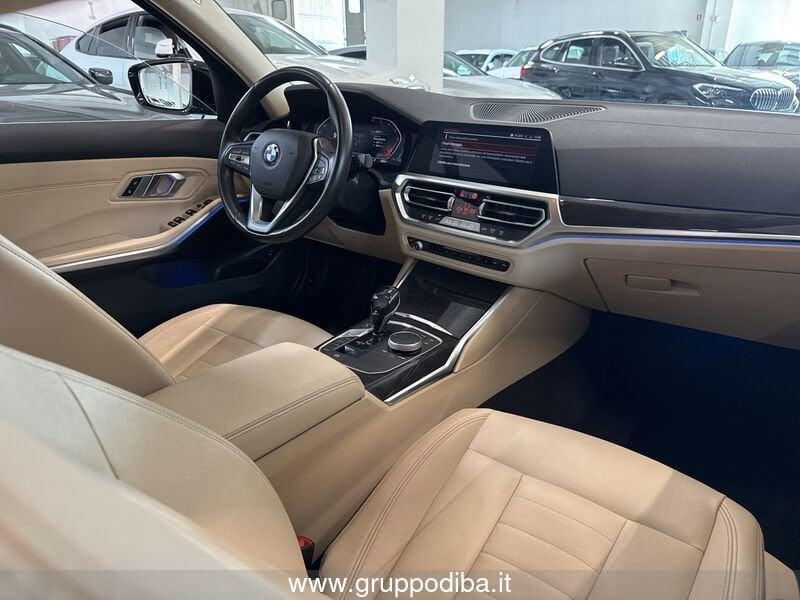 BMW Serie 3 G21 2019 Touring Diese 320d Touring mhev 48V Luxury auto