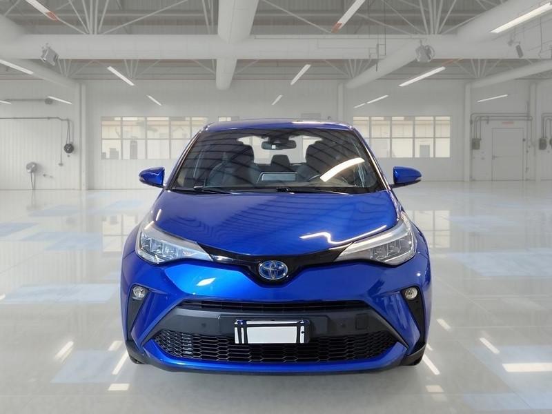 TOYOTA C-HR 1.8H 98CV E-CVT Business