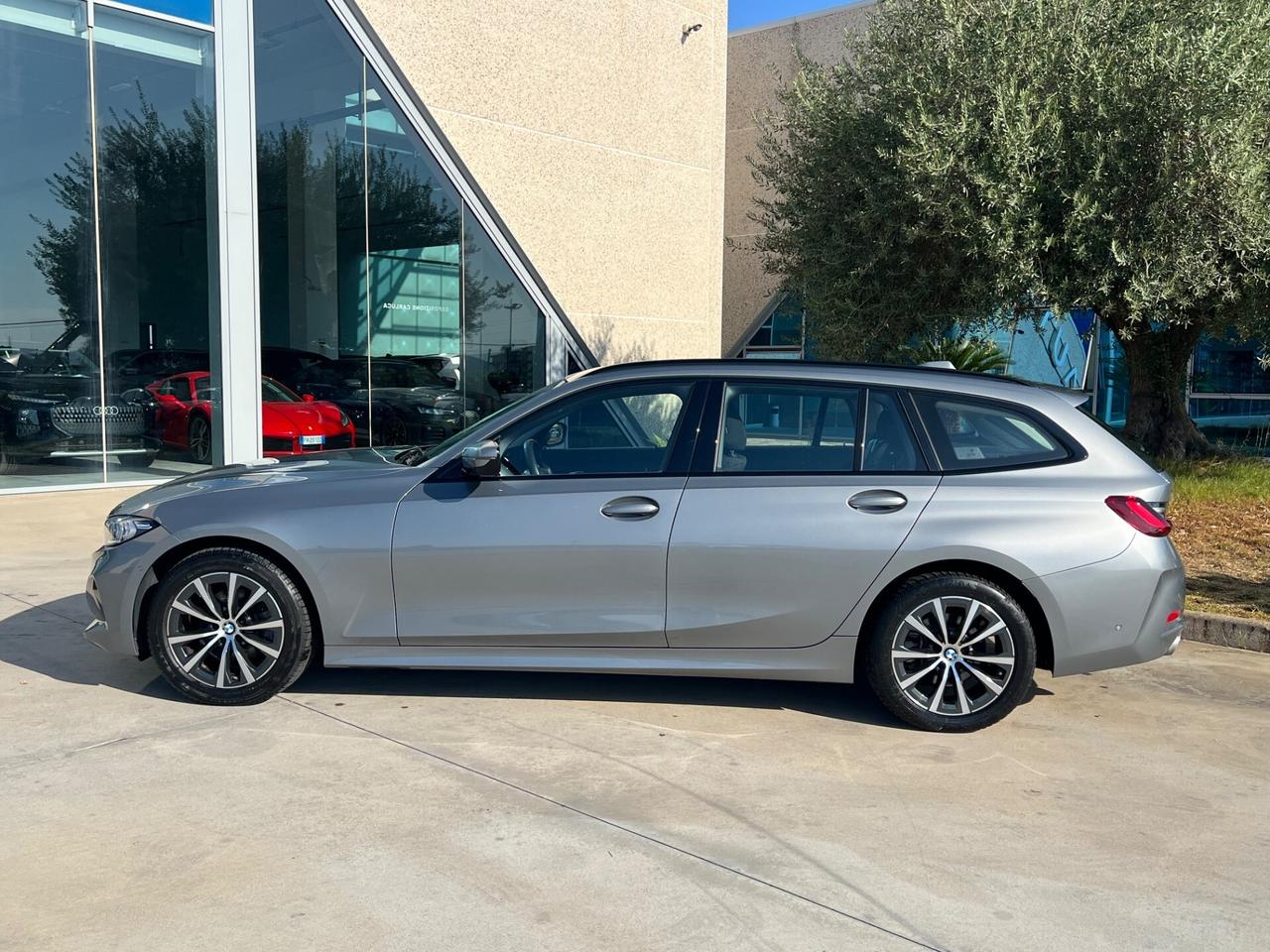 Bmw 320d 48V xDrive Touring - SUPER OFFERTA T-STOCK