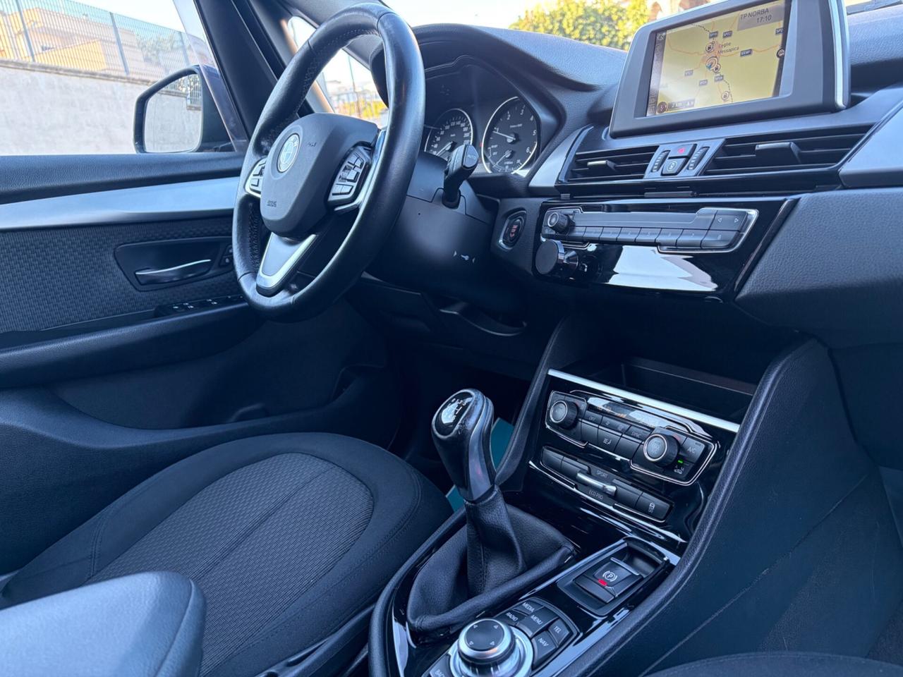 Bmw Serie 2 Active Tourer 218d solo 140.000 km!