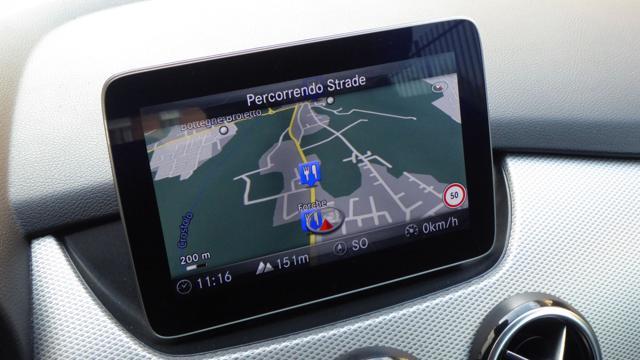 MERCEDES-BENZ B 200 d Automatic Sport