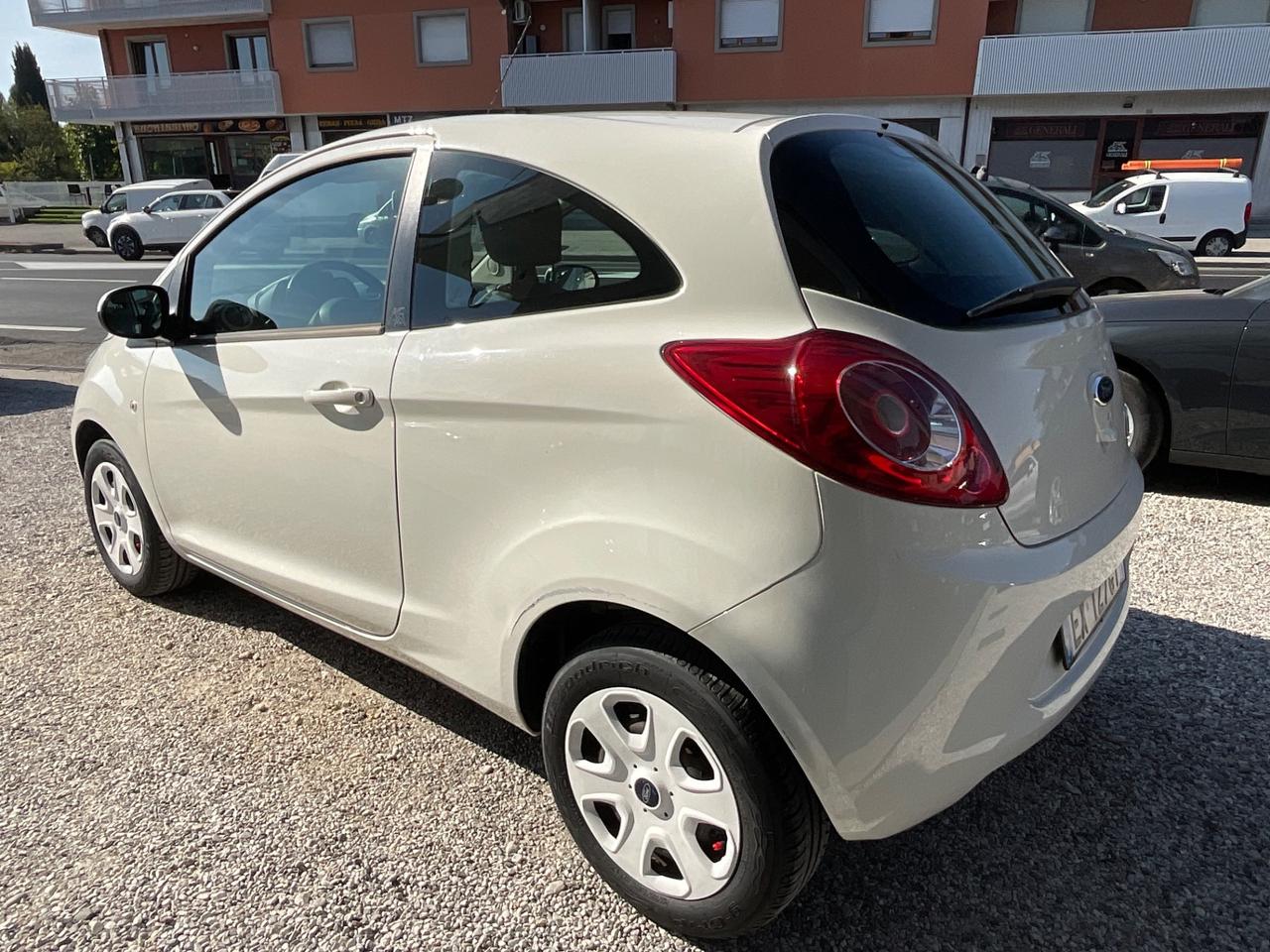 Ford Ka 1.2 8V 69 CV Individual