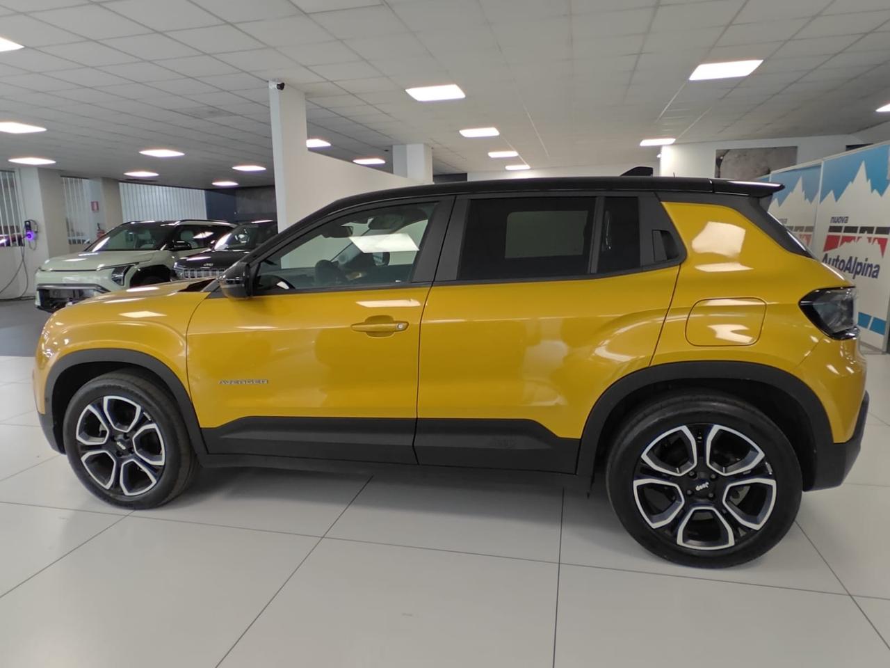 JEEP Avenger Summit 100% Elettrica