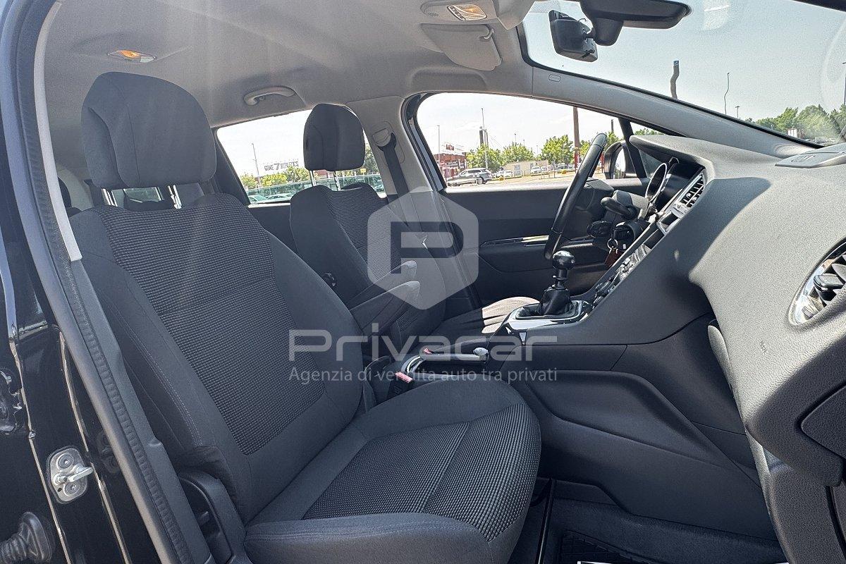 PEUGEOT 5008 BlueHDi 120 S&S Active
