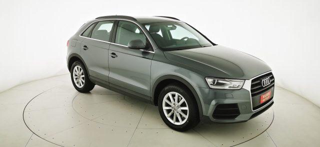 AUDI Q3 2.0 TDI 120 CV Business