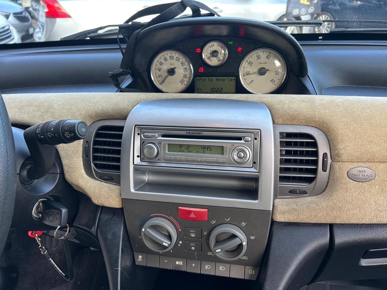 Lancia Ypsilon 1.3 Multijet 16V Platino