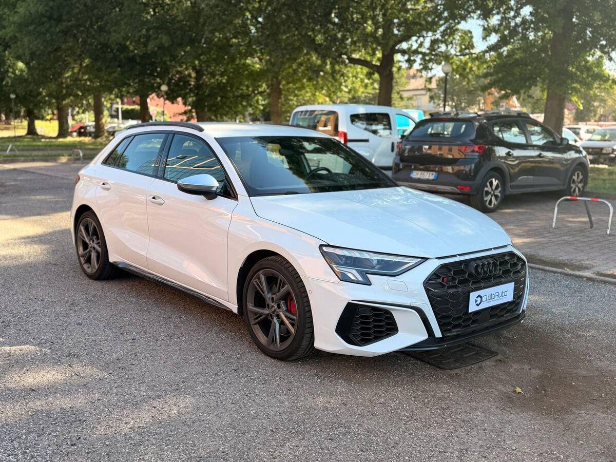 Audi S3 Sportback S3 2.0 tfsi Sport Attitude quattro s-tronic