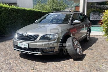 SKODA Octavia 2.0 TDI CR 180 CV 4x4 DSG Wagon Scout