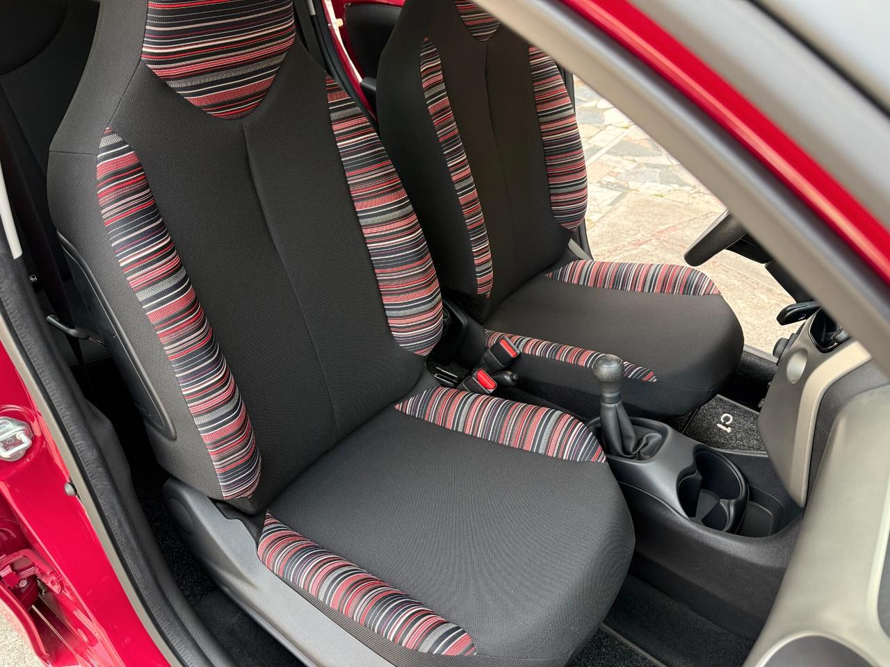 Citroen C1 VTi 68 5 porte Shine SOLO 1300 KM B COLORE
