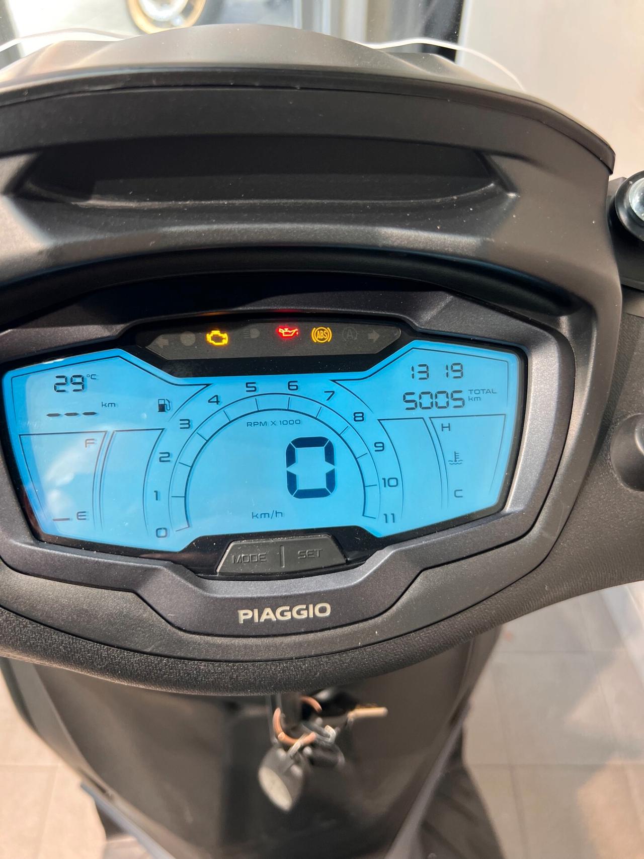 Piaggio Beverly 310 HPE