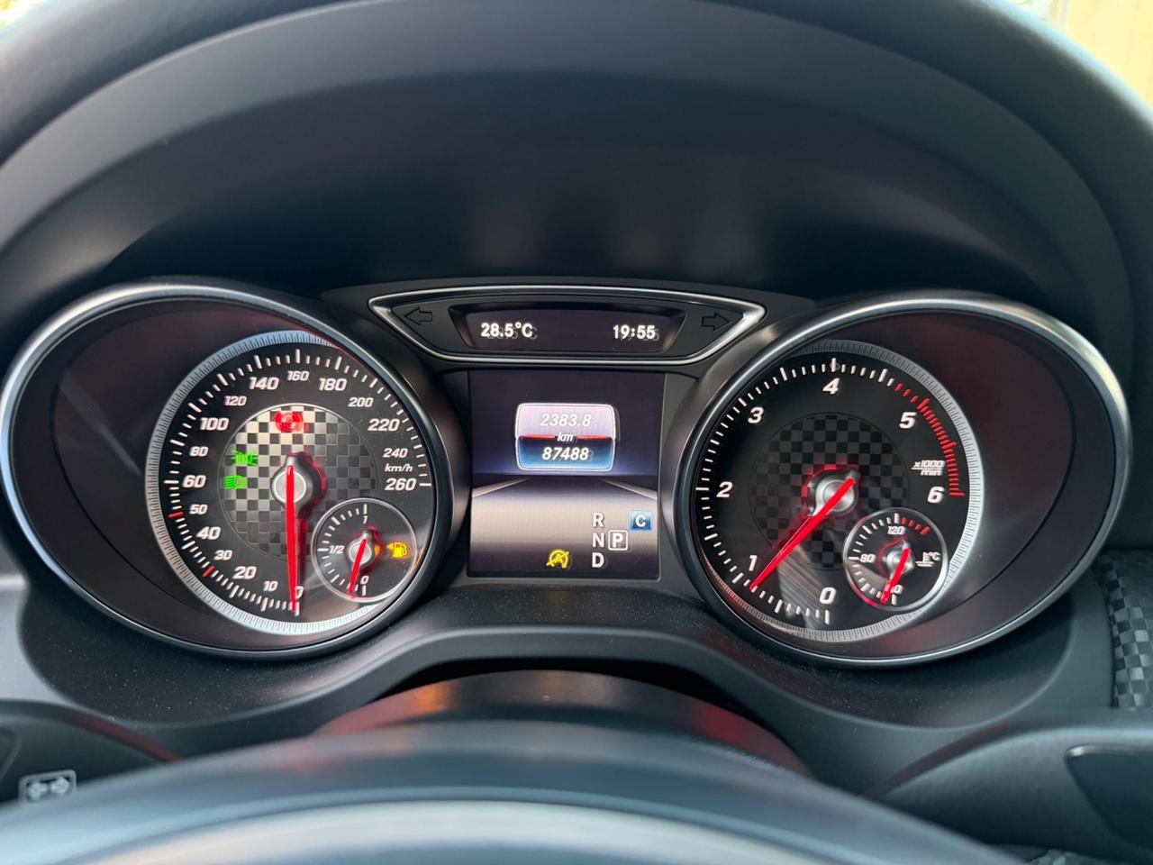 Mercedes A180 Premium 1.5 dci 110 cv 2018 87.000 km