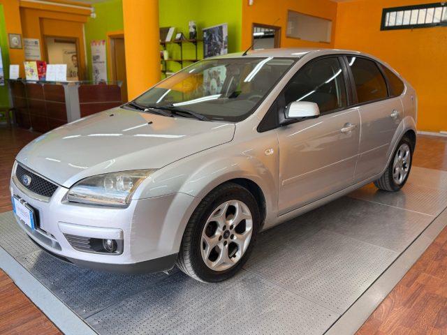 FORD Focus + 1.6 TDCi (90CV) 5p.