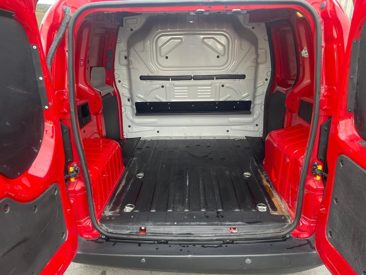 FIAT FIORINO 2ª SERIE FIORINO 1.3 MJT 95CV FURGONE ADVENTURE E5+