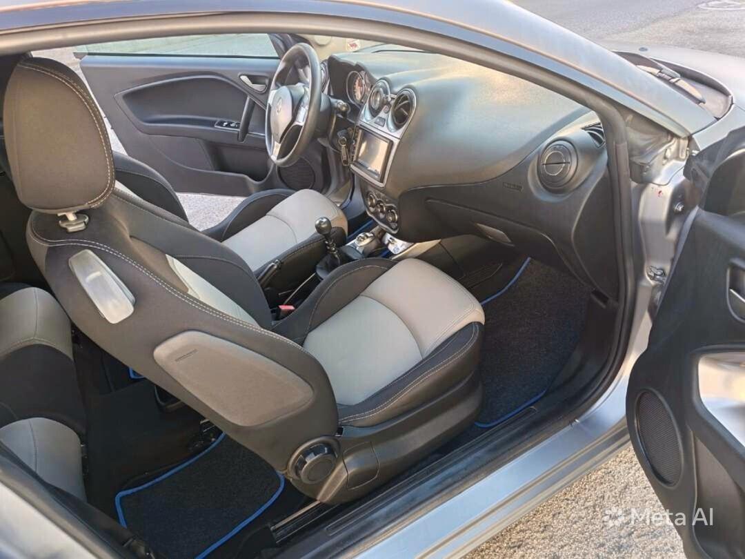 Alfa Romeo MiTo 1.3 JTDm-2 95 CV S&S Distinctive Sport Pack