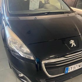 PEUGEOT 5008 1.6 HDi 115CV Active