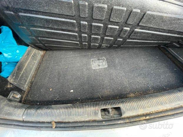 VOLKSWAGEN Passat 6 serie Passat 1.9 TDI/105C...