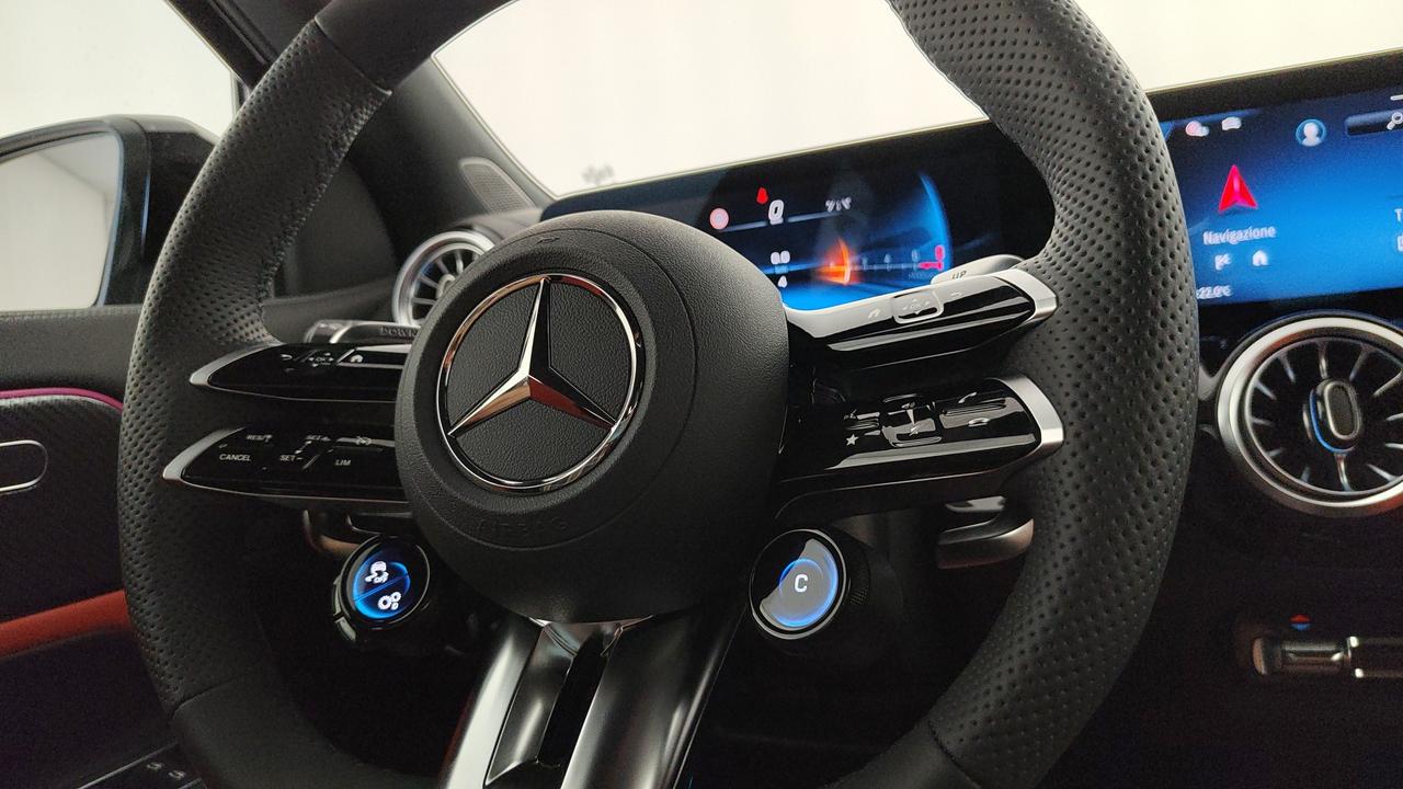 Mercedes-Benz Mercedes-AMG GLA 35 4MATIC