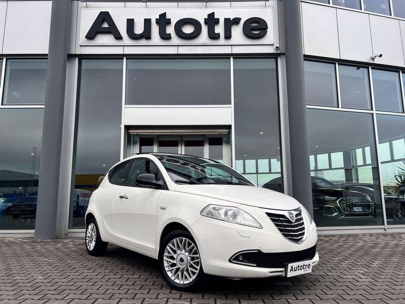 Lancia Ypsilon Ypsilon 1.3 MJT 16V 95 CV 5 porte S&S Gold TETTO APRIBILE XENON