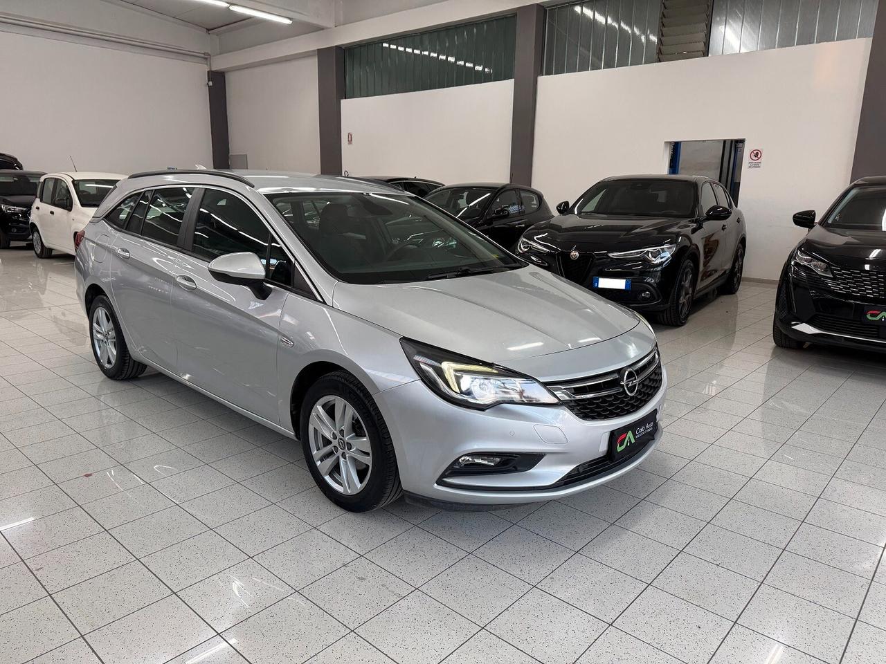 Astra 1.6CDTi 110CV Business NAVI FUL LED BELLA