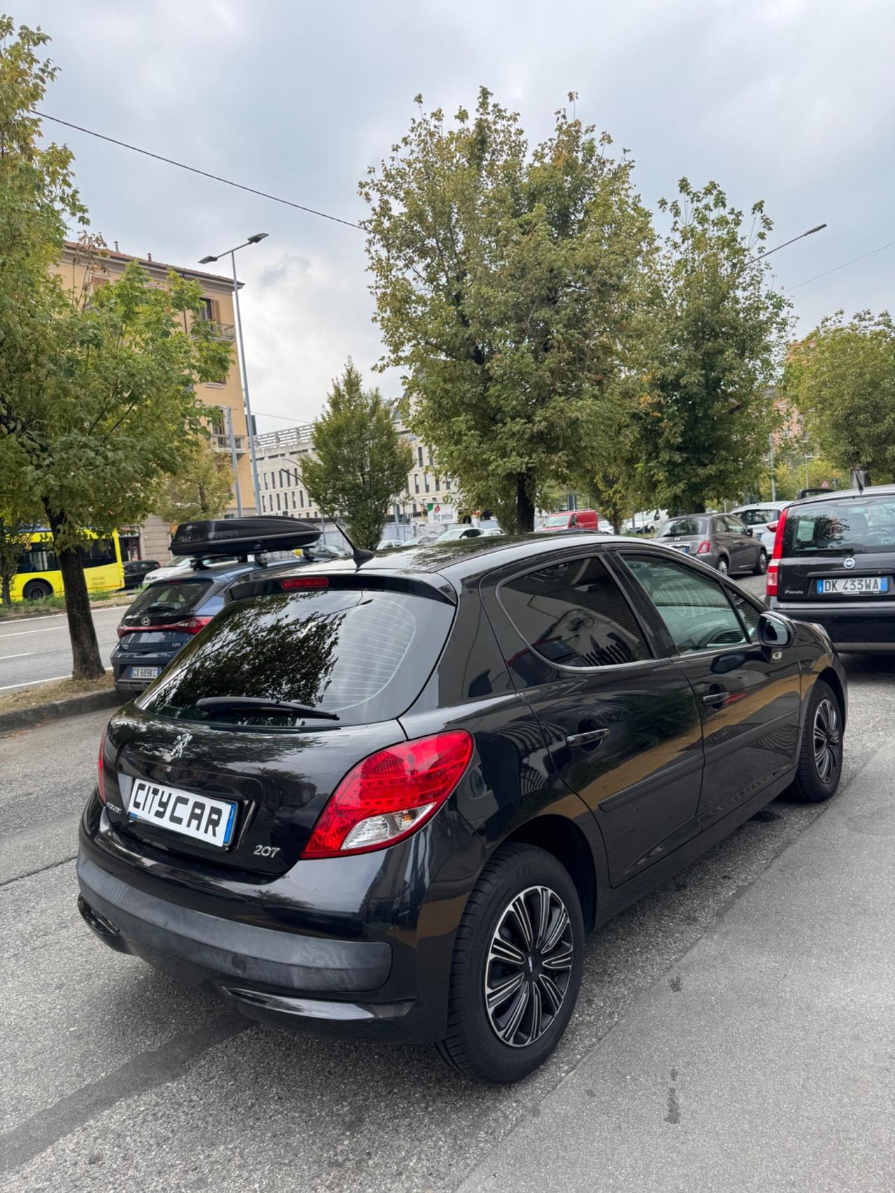 Peugeot 207 1.4 75CV 5porte X Line