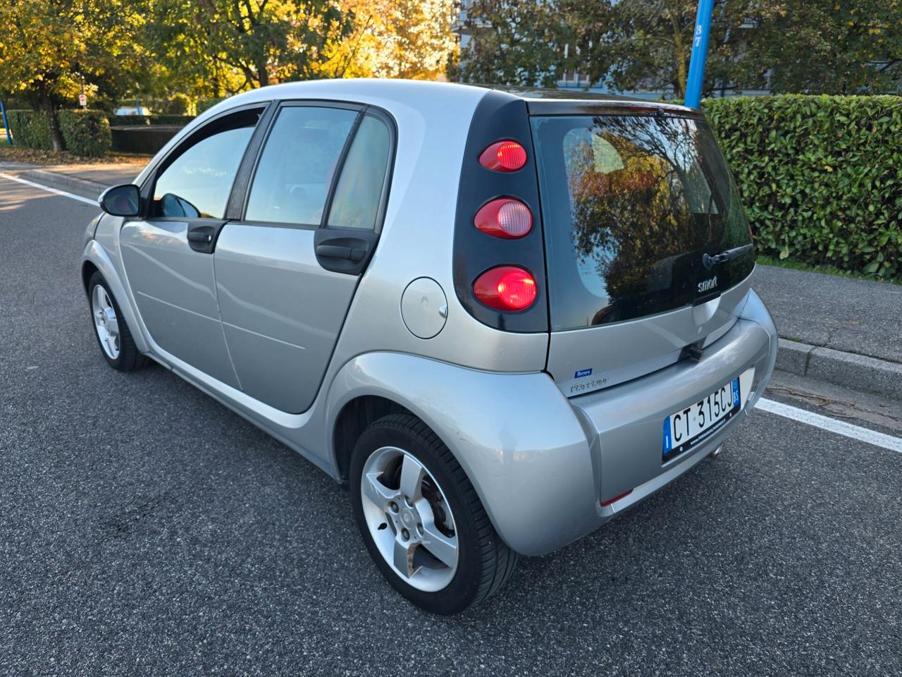 SMART FORFOUR 1.3 "OK PER NEOPATENTATI"