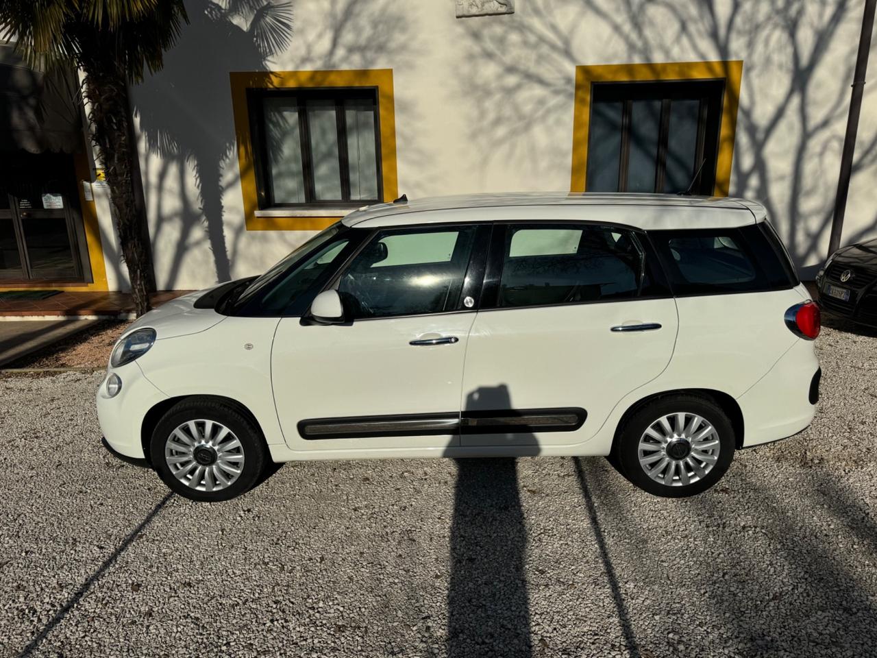 Fiat 500L LIVING 1.6 MJT 120cv Lounge UniProp