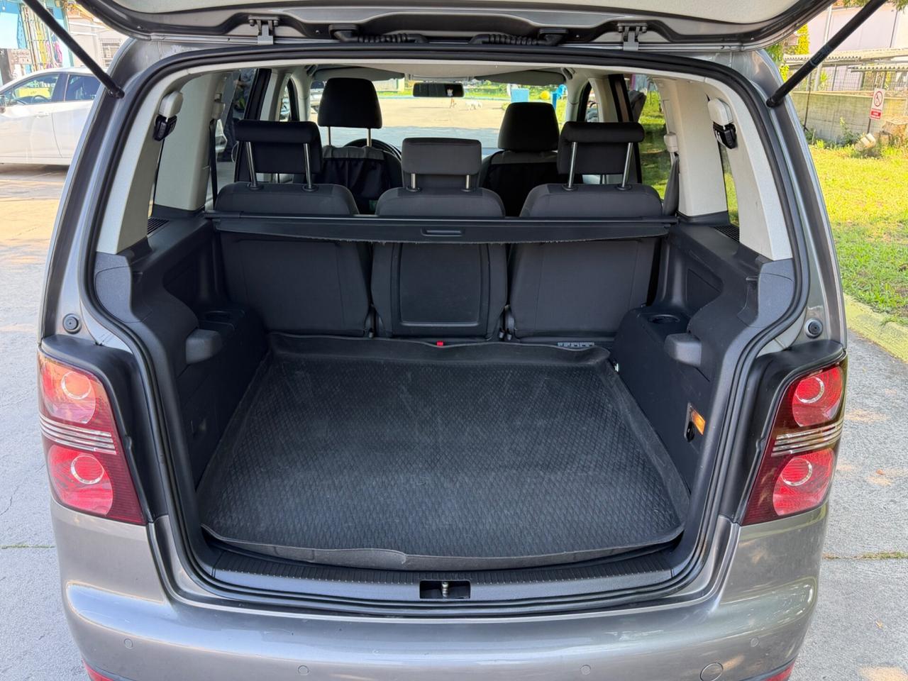 Volkswagen Touran 1.9 TDI 105CV DPF DSG Trendline