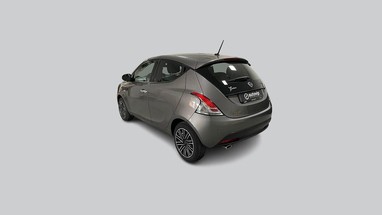 Lancia Ypsilon 1.0 FireFly 5 porte S&S Hybrid Gold