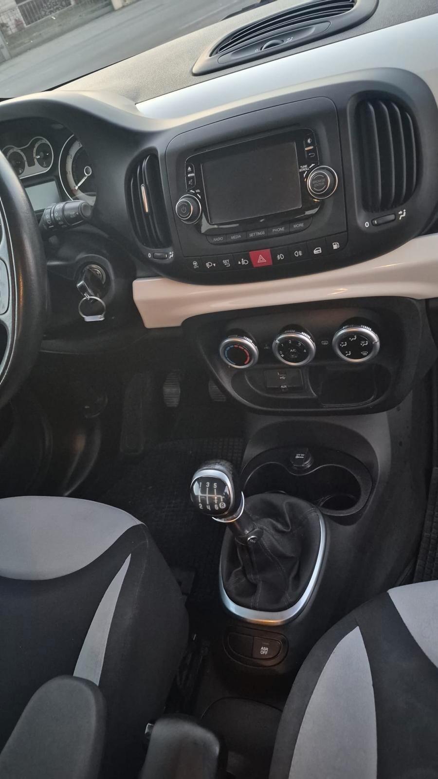 Fiat 500L 0.9 TwinAir Turbo Natural Power Lounge