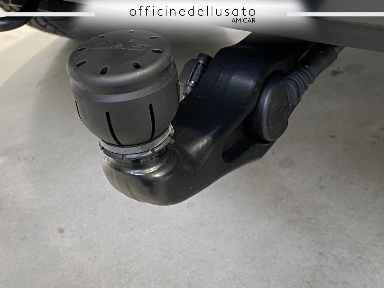 Mercedes-Benz Classe G 450 d 367cv stronger than the 1980s 9g-tronic