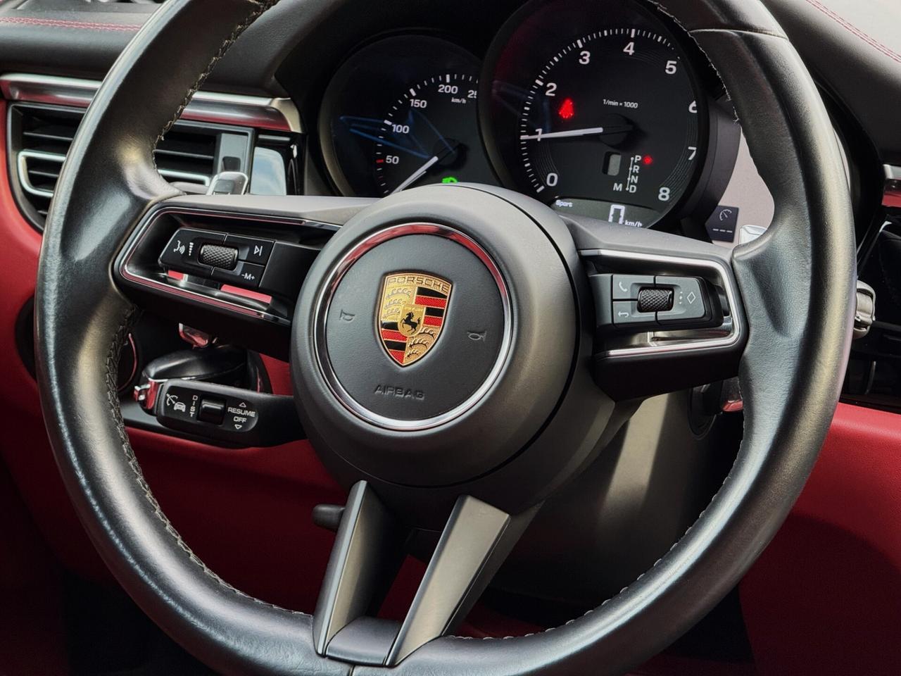 Porsche Macan 2.0 Turbo 265CV TETTO PASM 360