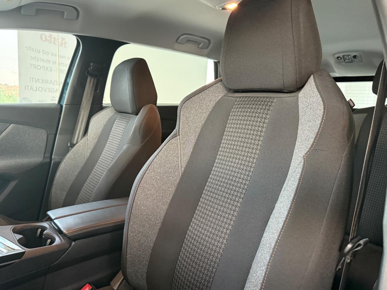 Peugeot 5008 BlueHDi 130cv 7POSTI ALLURE BUSINESS2022