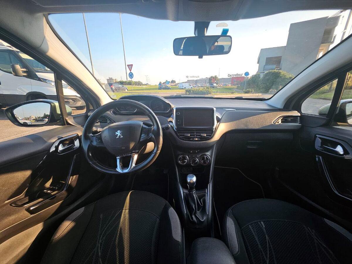 Peugeot 208 1.2 PT (vti) 12v Active 3p
