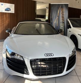 Audi R8 5.2 V 10 525 CV R-TRONIC QUATTRO SPYDER